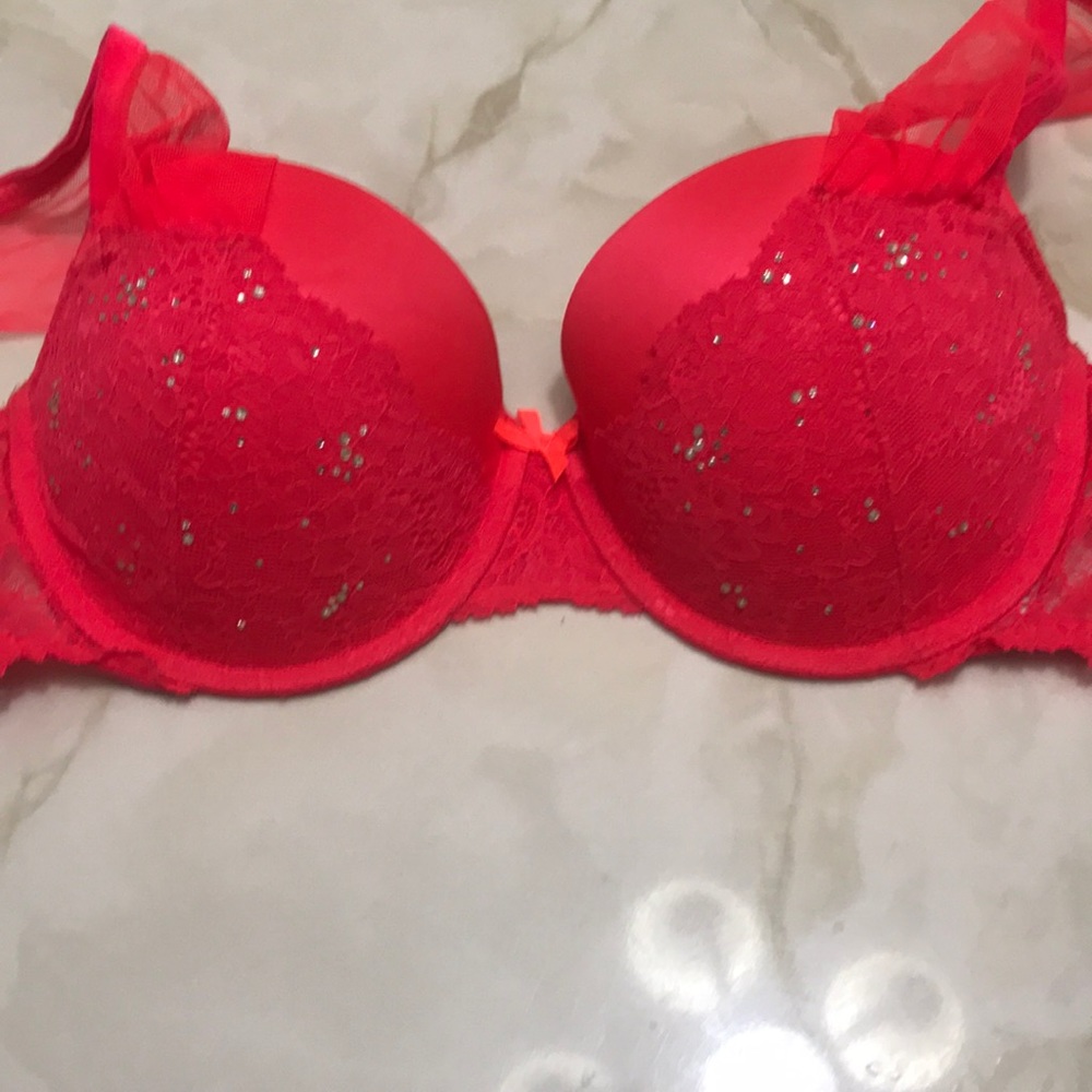 Sexy red Victoria Secret bra